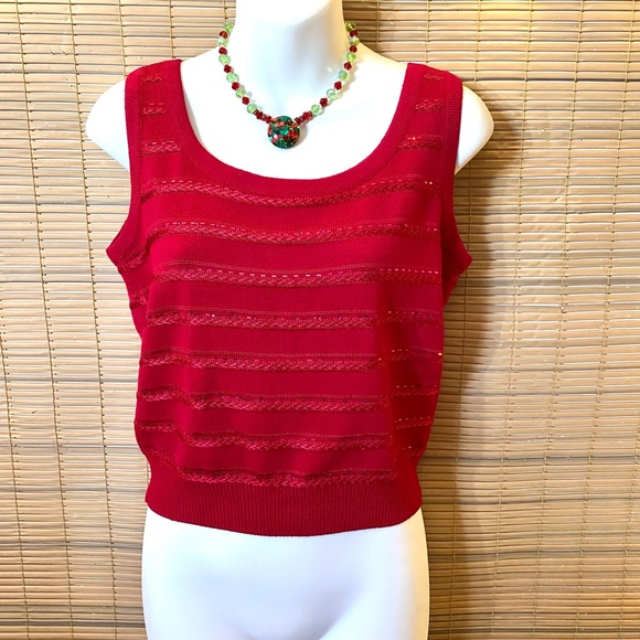 ST John Evening embellished knit shell. Matches St. John knit blazer. - Picture 8 of 14